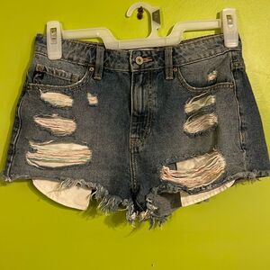 Kancan Factory Distressed Estilo Jean Shorts Size 5 Waist Size 26"